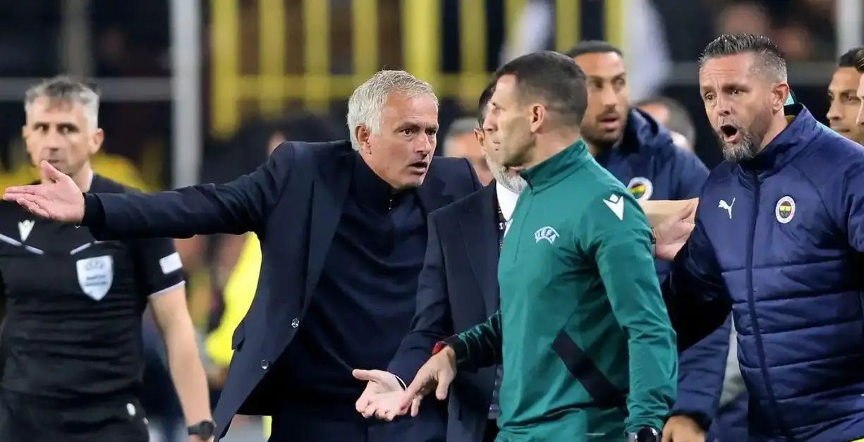 澳亚国际最新版本-巴西女足战胜强敌，晋级下一轮比赛的简单介绍