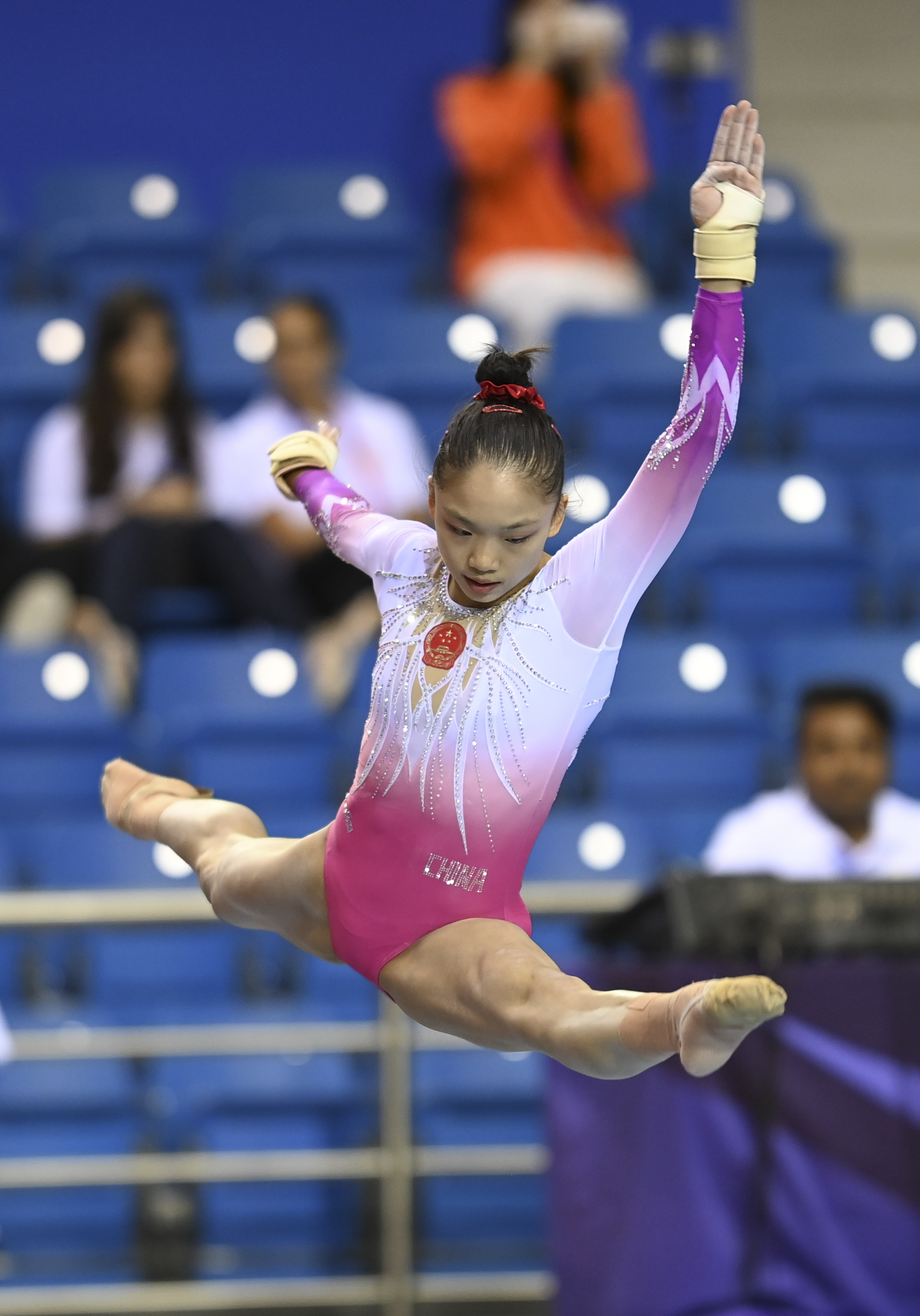 澳亚国际在线登录-体操女子单项全面爆发，精彩纷呈