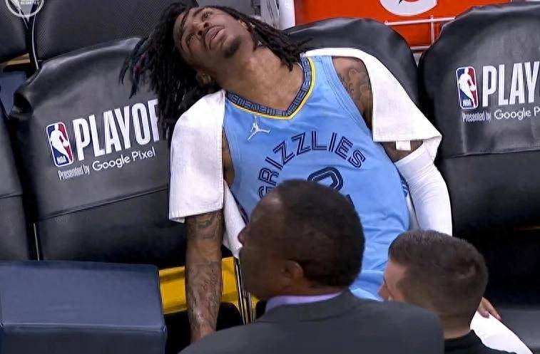 澳亚国际在线登录-关于NBA球员在比赛中受伤，缺席季后赛的信息