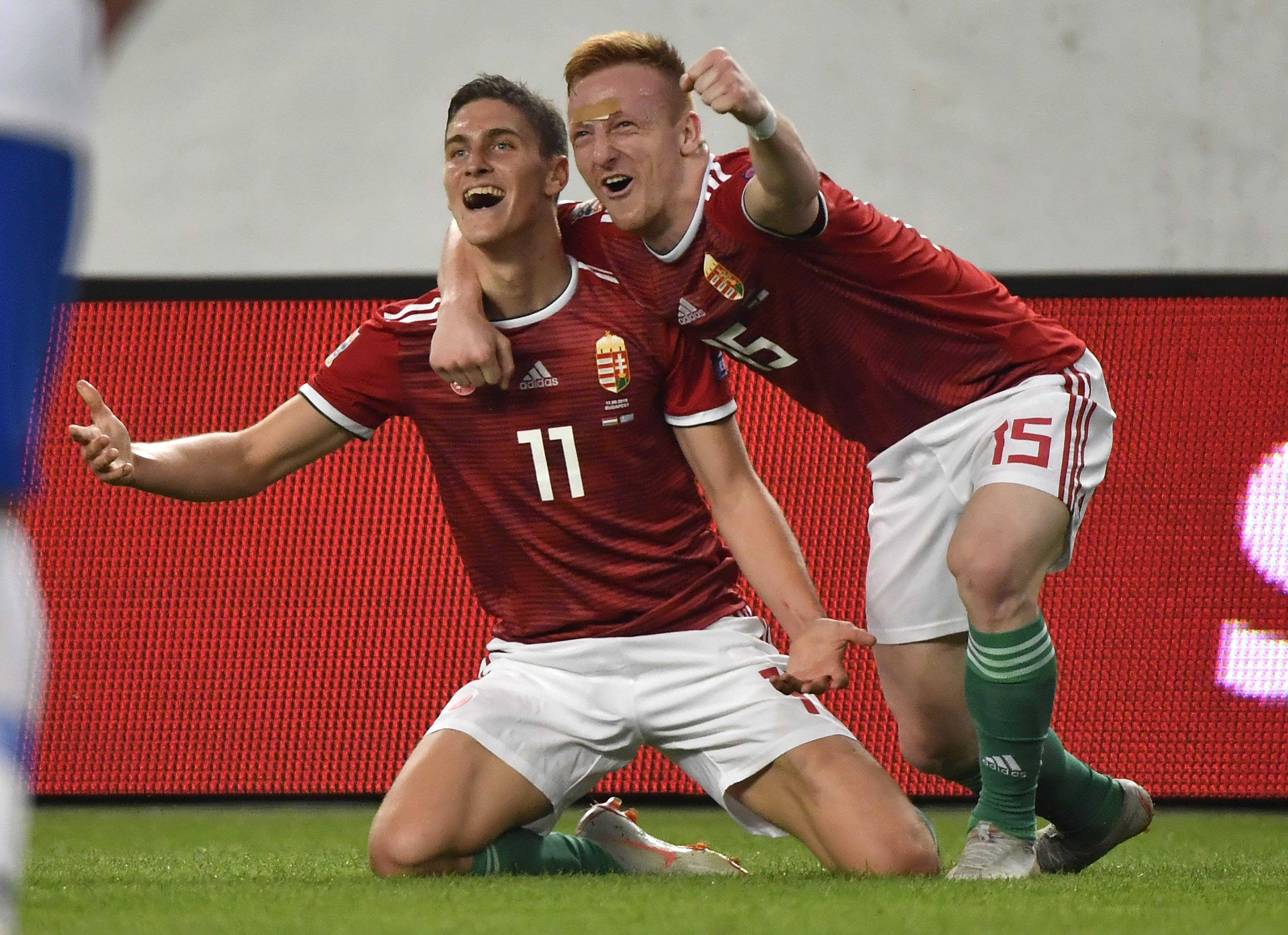 澳亚国际app-包含欧国联比赛：英勇的战士们相互拼搏的词条